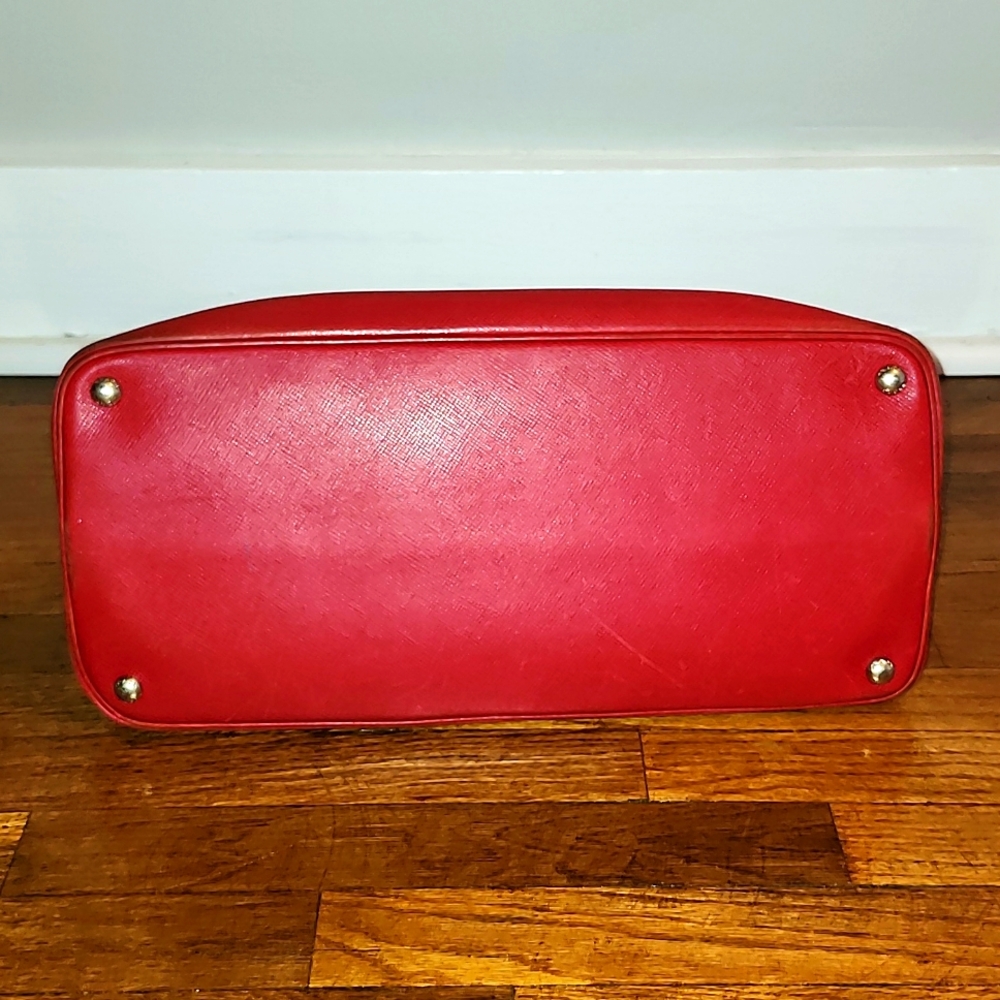💯Authentic Red Prada Cuir Promenade Front Zip Tote Saffiano Leather Large - Picture 8 of 10